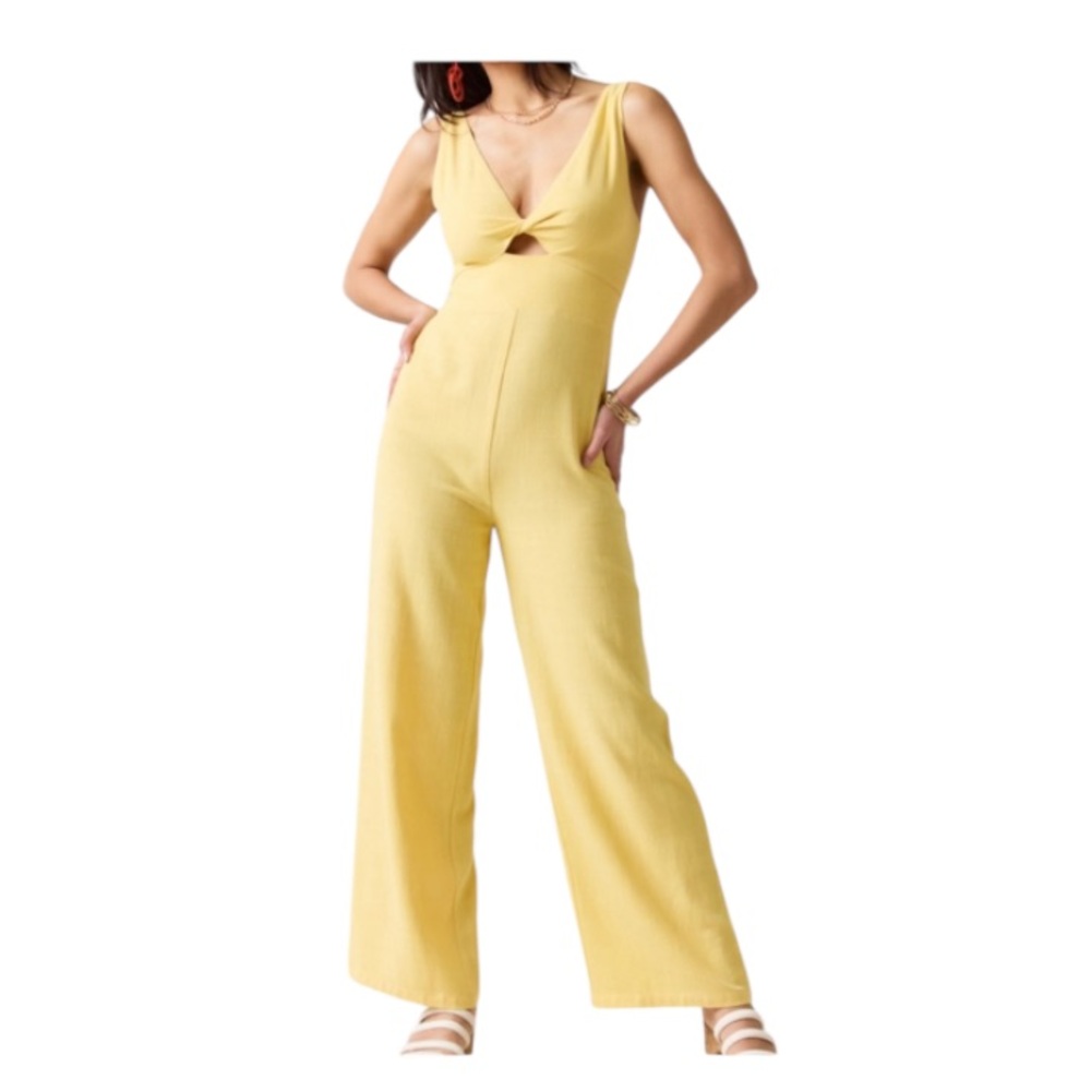 FRANCESCA’S • Briana Front Twist Jumpsuit